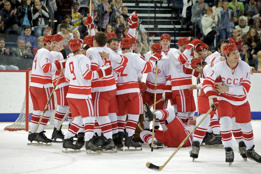 Danila Kozlovsky (far right) as Valeri Kharlamov.