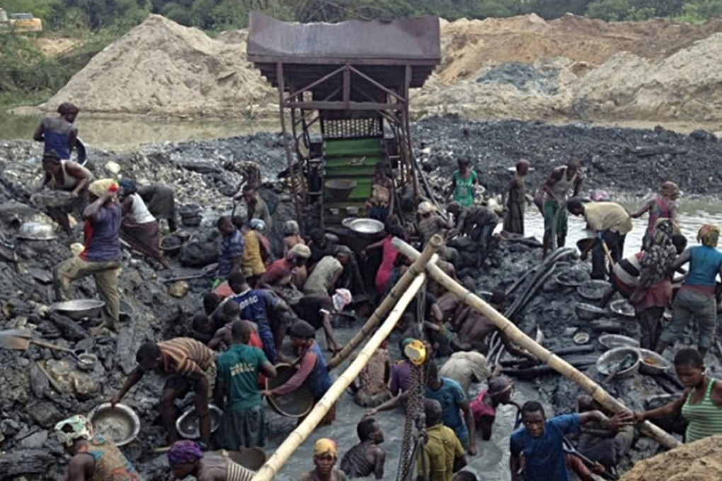 Local workers at a Chinese-run gold mine in Ghana. Photo: SCMP