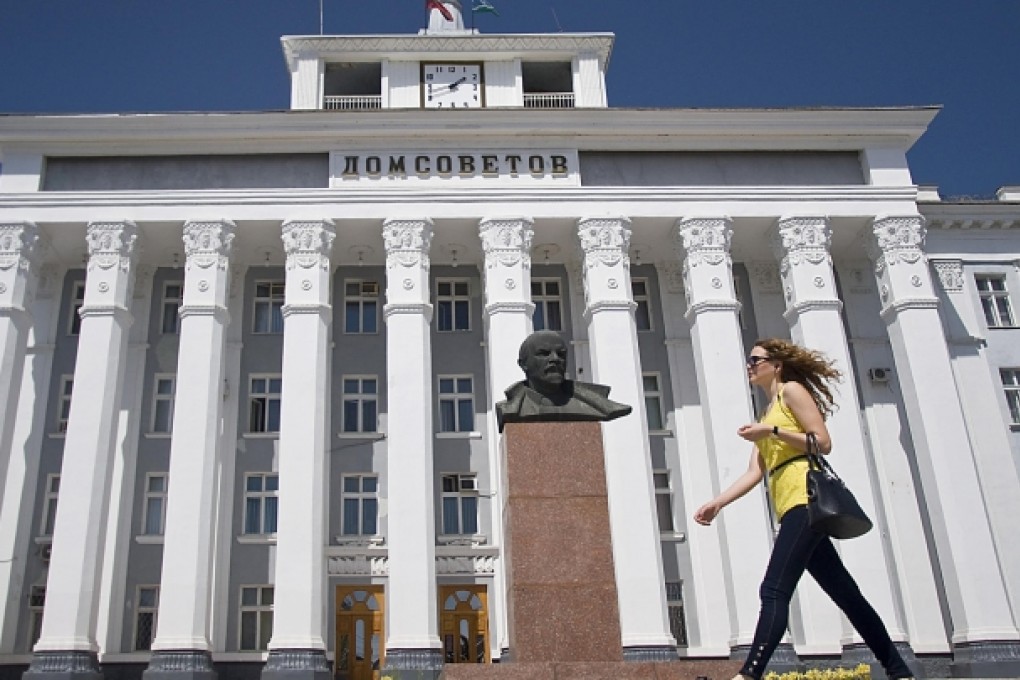 The House of The Soviets, Tiraspol. Photos: Tim Pile
