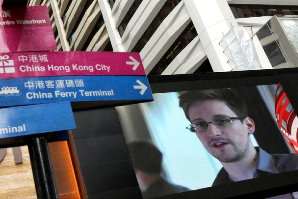 Offer to fly Edward Snowden to Iceland denied by company's owner