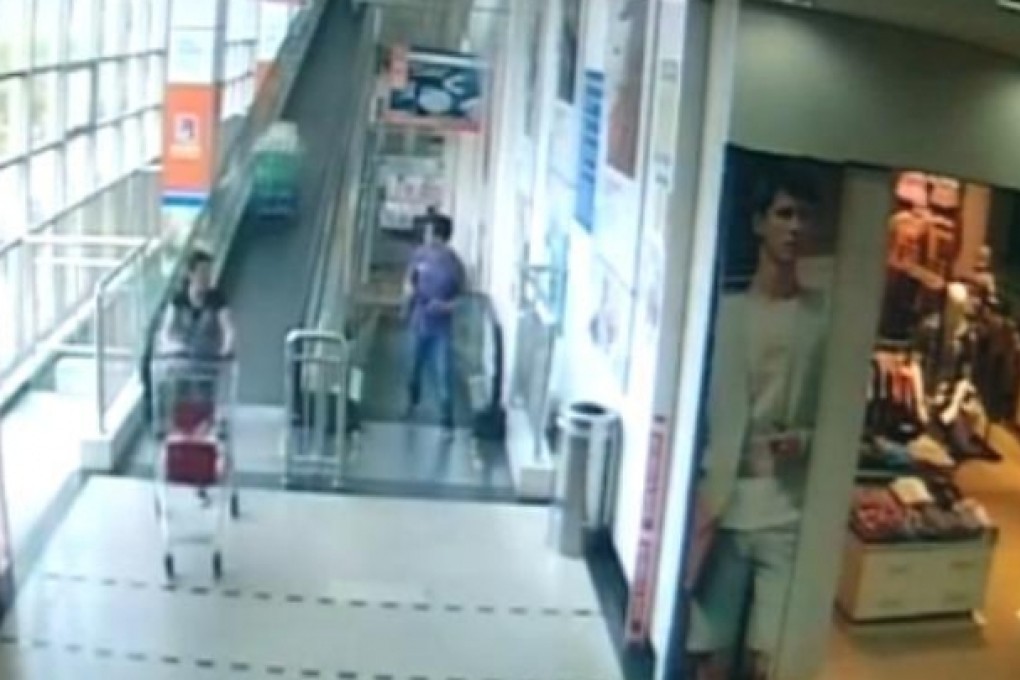 Video grab from the shopping mall's surveillance camera. Photo: SCMP Pictures