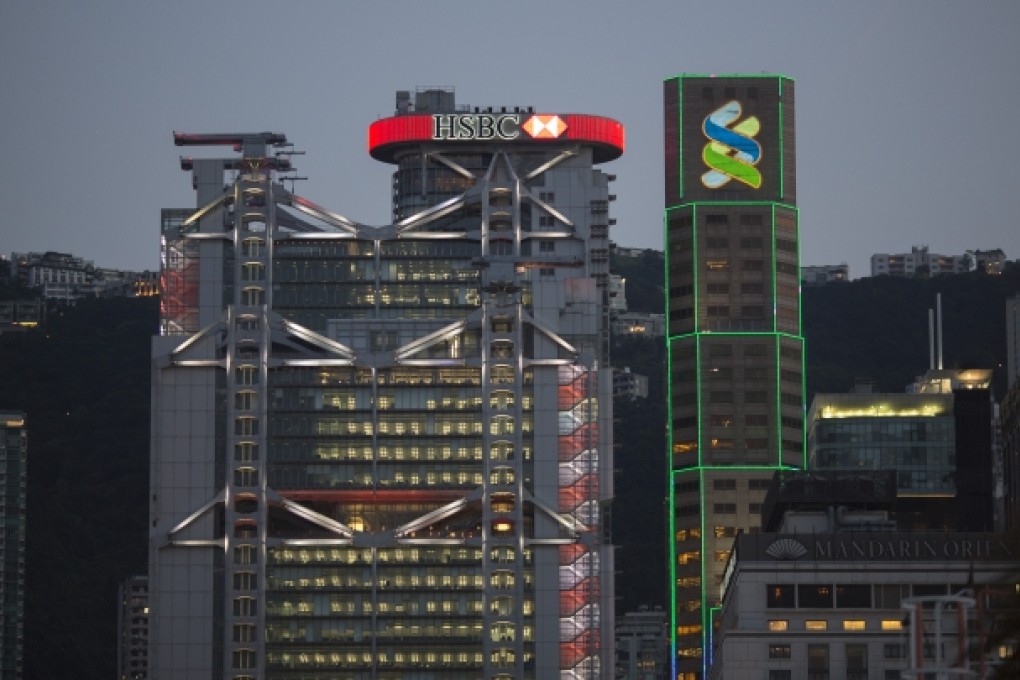 Moody's downgrades Hong Kong banking system to 'negative'