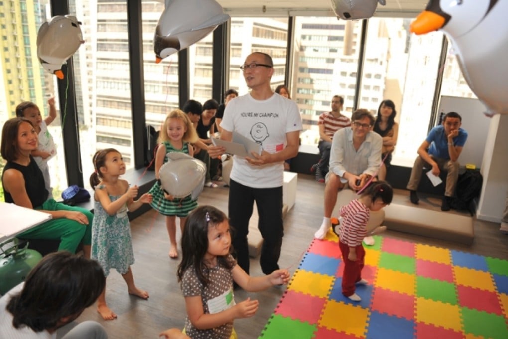 Lam Tung-pang at a 2012 parent-child event.