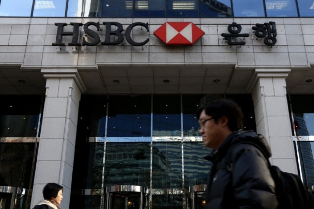 HSBC will shut 10 of its 11 branches in South Korea and axe 230 staff. Photo: Bloomberg