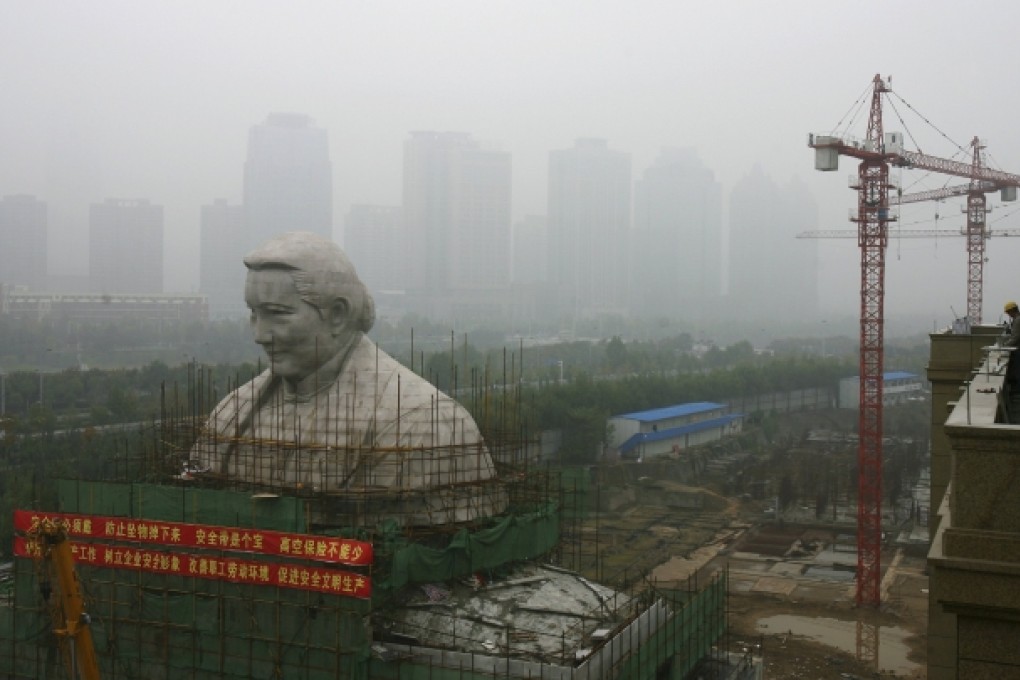 The Soong Ching Ling statue in 2011. Photo: Reuters