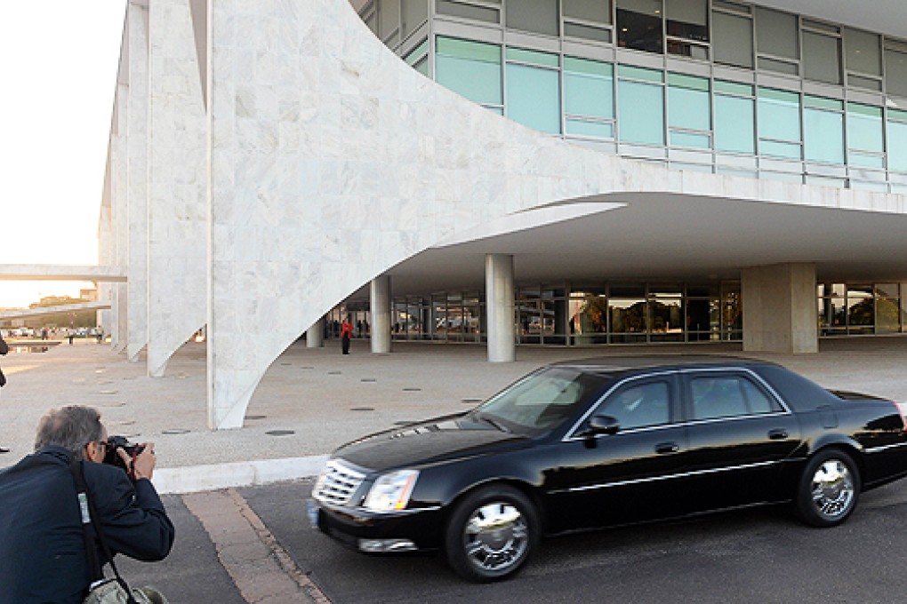 US Ambassador to Brazil, Thomas Shannon, leaves Planalto palace after meeting with the Chief of the Institutional Security Cabinet of Brazil, Jose Elito, in Brasilia. Photo: AFP