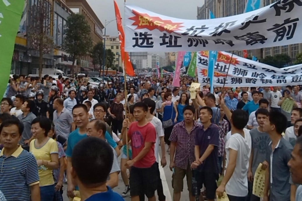 Some of the thousands of residents who protested against the plan for a refuse incinerator in Huadu district. Photo: SCMP