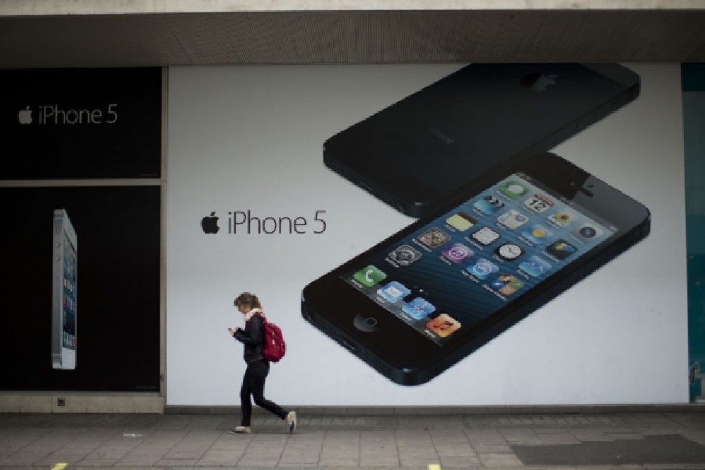 Apple to investigate reported iPhone 5 shock death