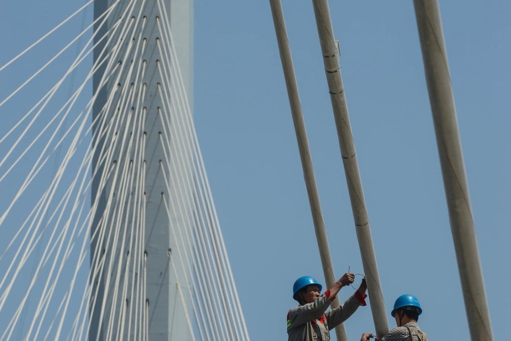 This new bridge will halve the driving time between Shaoxing and Shanghai. It adds to Shanghai's rapid development, with its new free-trade zone being potentially the most transformative. Photo: Xinhua