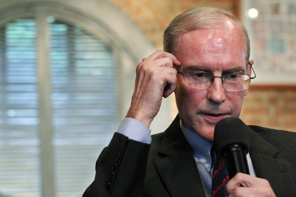 Stephen Young addresses journalists at the Foreign Correspondents' Club yesterday. Photo: Nora Tam