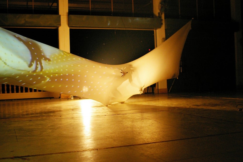 Tetsuro Fukuhara demonstrates "Space Dance in theTube". Photos: SCMP Pictures