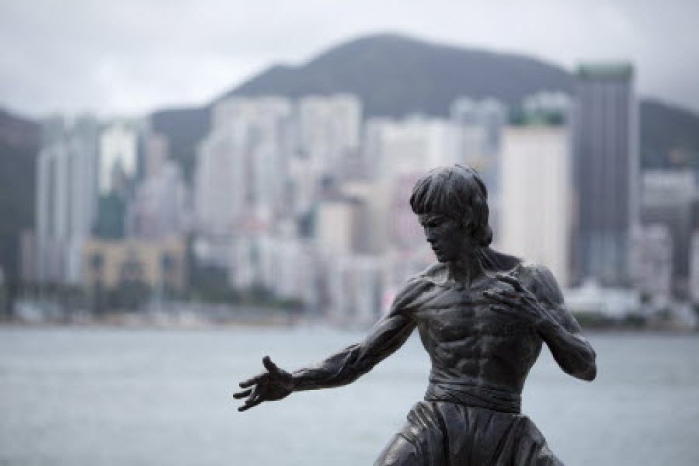 Bruce Lee statue in Tsim Sha Tsui.