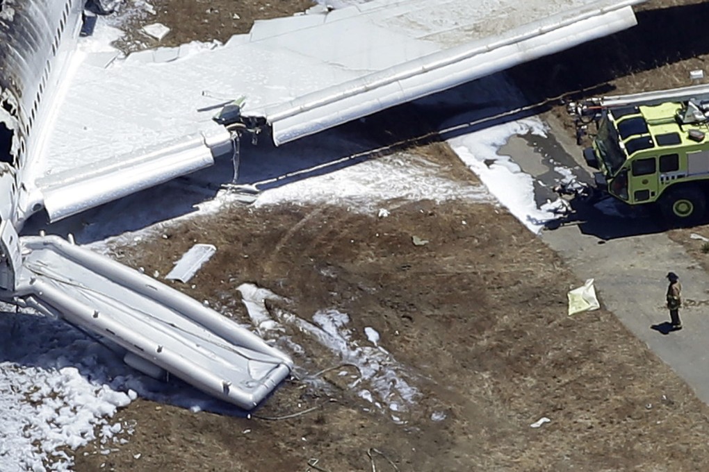 A tarpaulin covers the body of Ye Mengyuan. Photo: AP