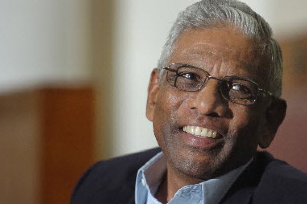 S. Dhanabalan, chairman of Temasek Holdings. Former cabinet minister Lim Boon Heng will take over the company after his retirement. Photo: Bloomberg