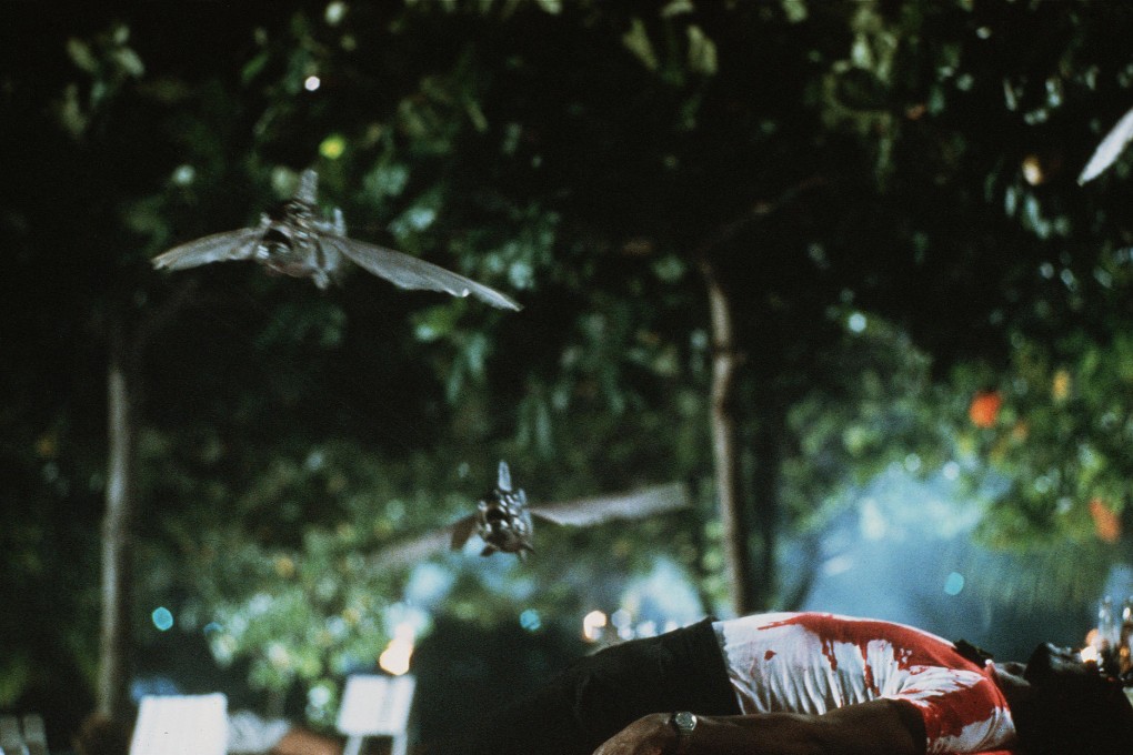 Piranha 2, directed by James Cameron