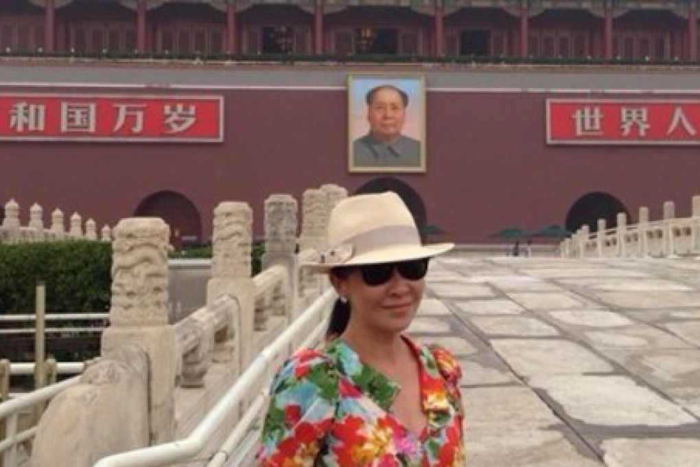 Hong Kong actress Carina Lau sets off weibo storm over Tiananmen photo