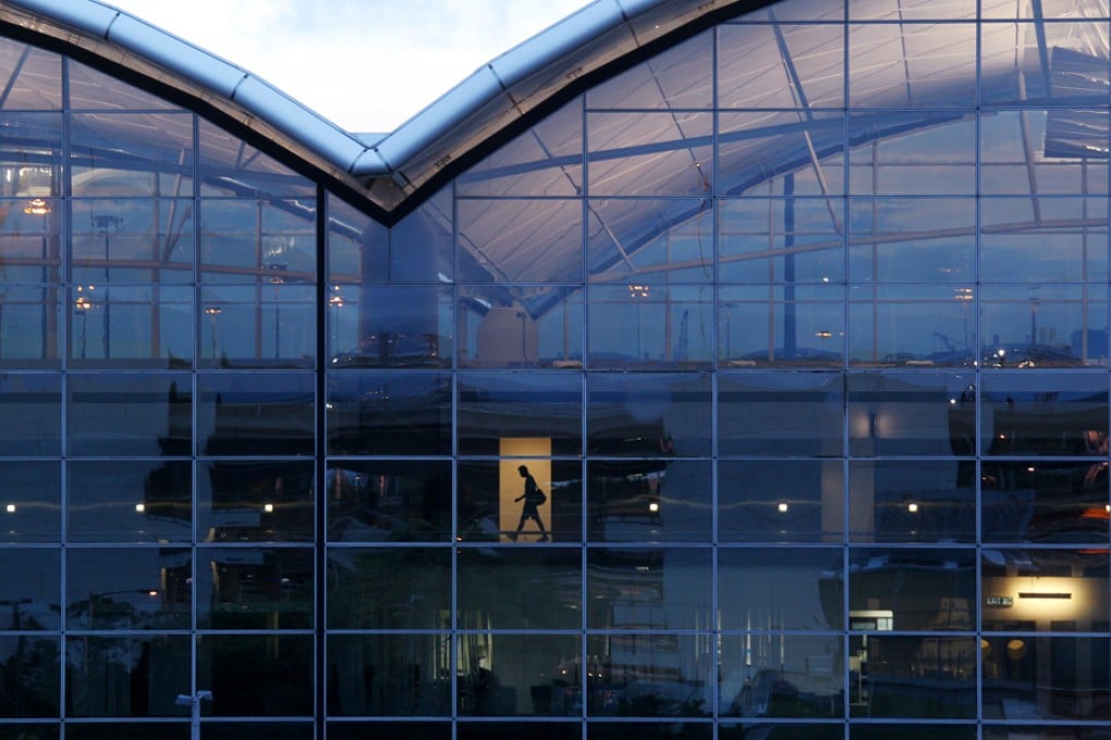 The Chek Lap Kok facility's ranking has slipped from first to fifth in the annual study on the performance of 195 airports worldwide. Photo: Dickson Lee