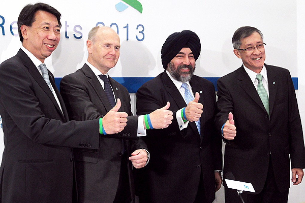 Standard Chartered's top executives (from left) Benjamin Hung, John Peace, Jaspal Bindra and Julian Fong yesterday. Photo: Dickson Lee