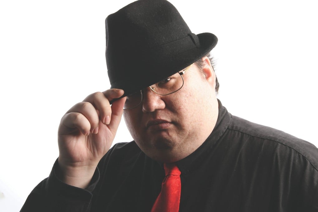 Society by James Whittle: Stars find their sole mates