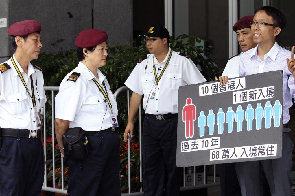 Roy Tam Hoi-bong, president of Green Sense, protesting before the steering committee's meeting yesterday. Photo: Dickson Lee