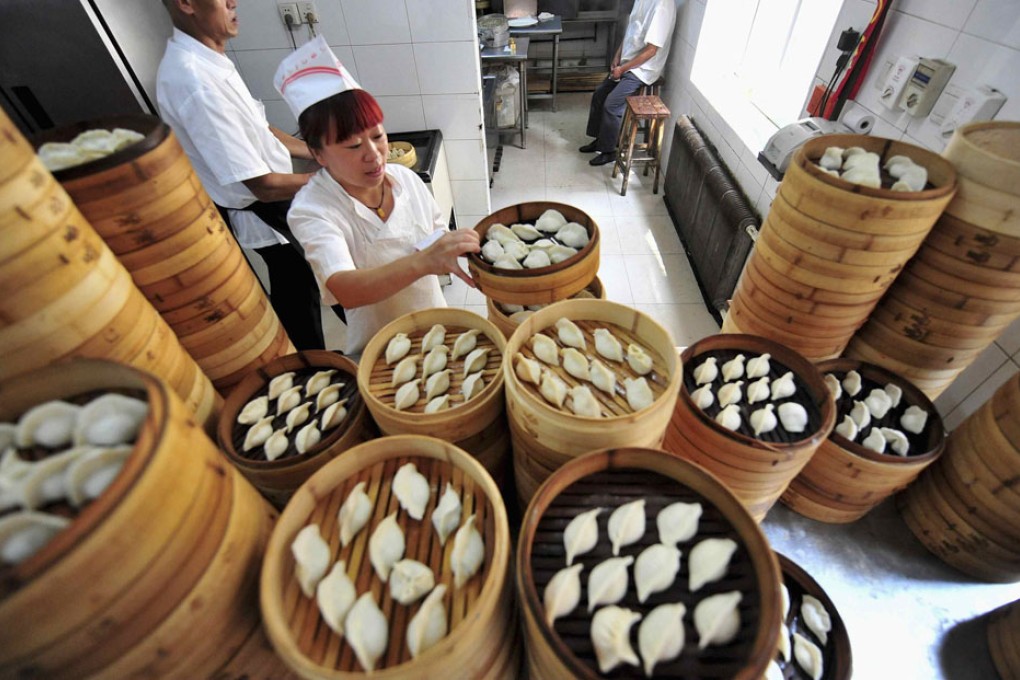 The government of Zhuhai plans to impose fines on restaurants that allow customers to waste food. Photo: Reuters