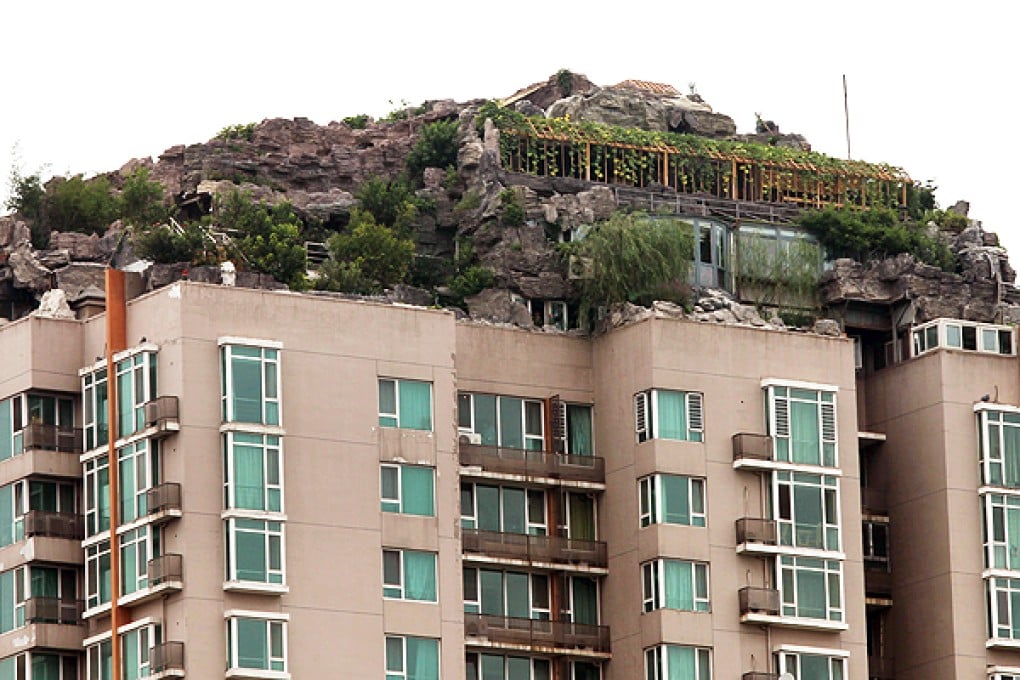 The structure, on top of the 26-storey Park View apartment building in Beijing. Photo: Reuters