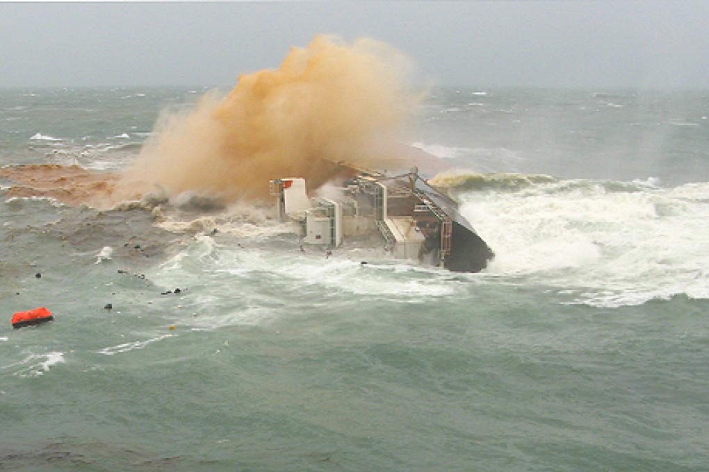 The bulk carrier Trans Summer sinks 80 kilometres southwest of Hong Kong after battered by waves caused by Typhoon Utor. Photo: SCMP Pictures