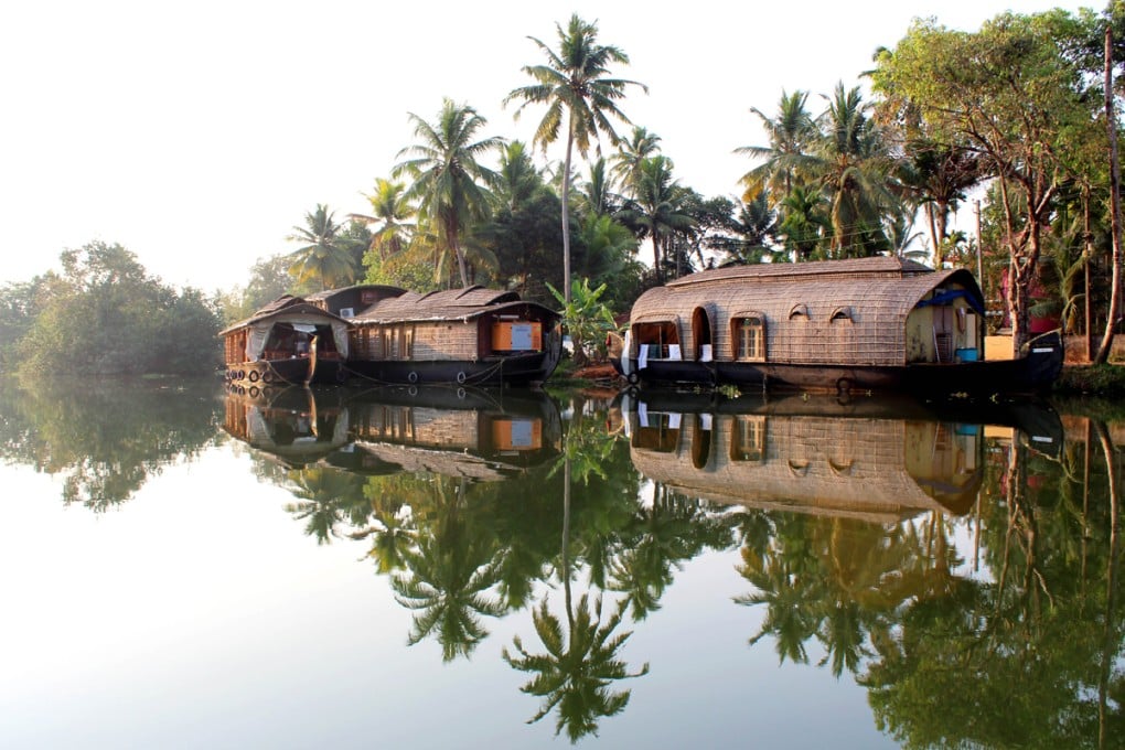 Kettuvallam houseboats. Photos: Graeme Green, Corbis