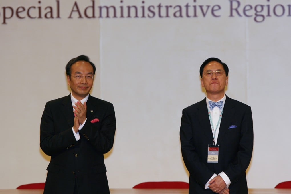 Donald Tsang Yam-kuen (right) and Alan Leong Kah-kit in the 2007 Chief Executive Election. Photo: SCMP