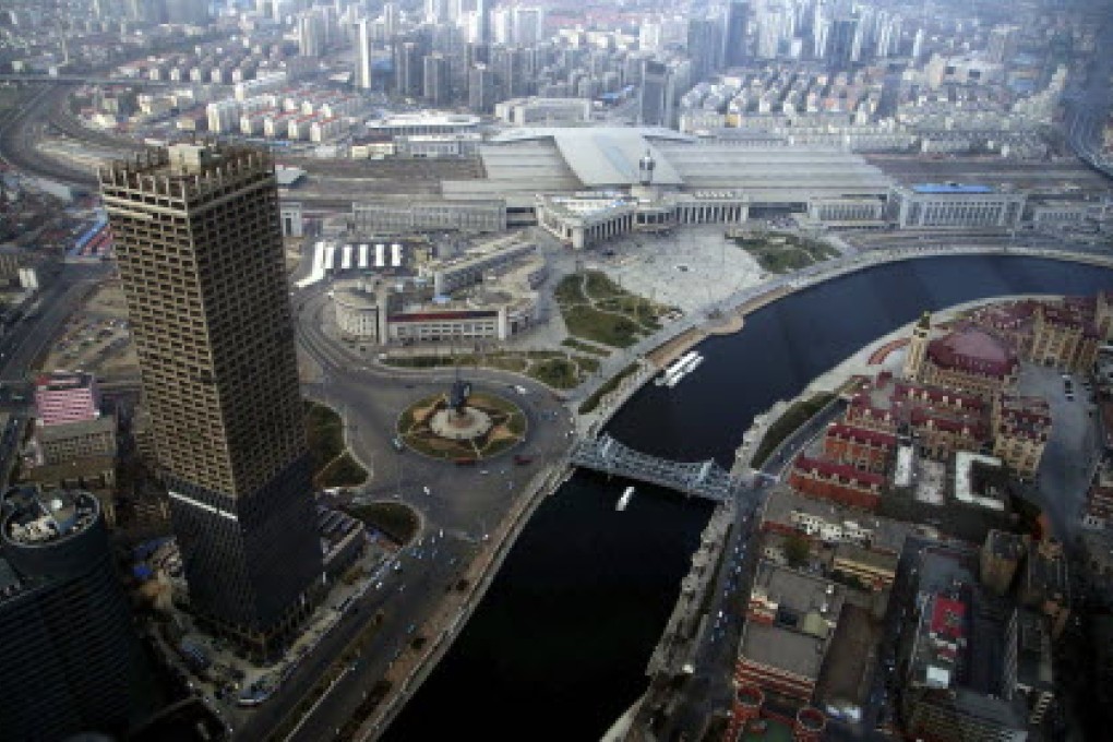 Fall in China credit growth puts rebound at risk