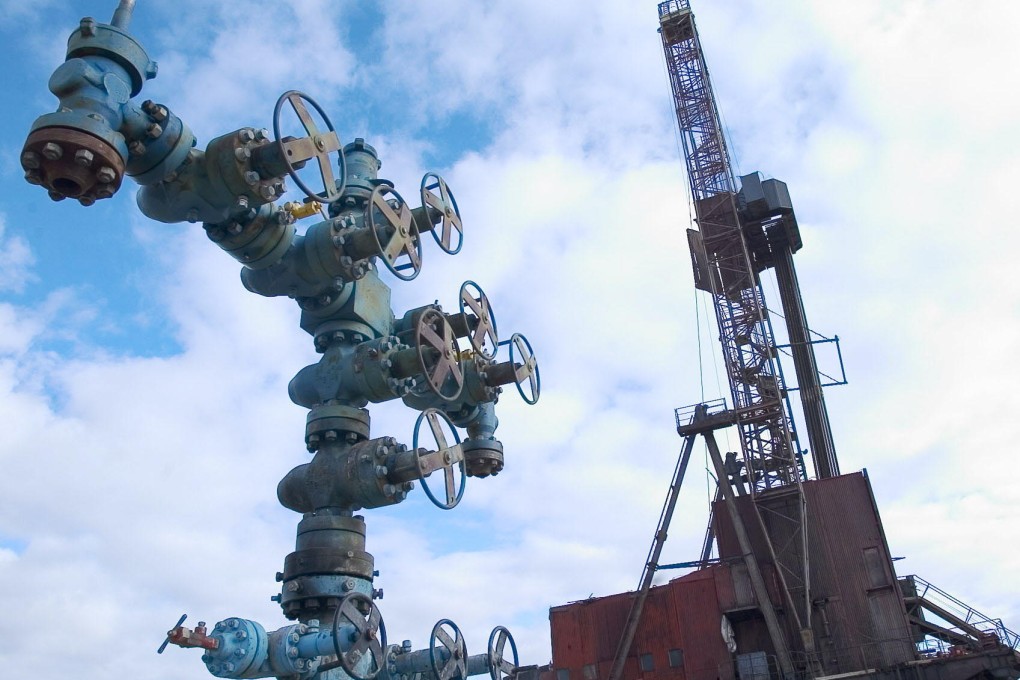 Pumping gear and a gas derrick in Urengoy, Siberia. Photo: Bloomberg