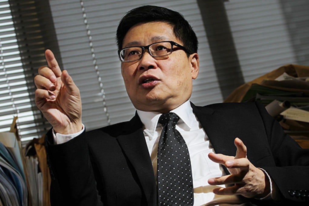 Chan Kin-man thinks a non-binding referendum on political reform would help forge a consensus. Photo: Felix Wong