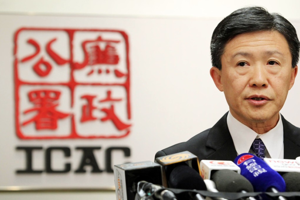 Current ICAC chief Simon Peh Yun-lu answers questions after the release of an independent report into his predecessor Timothy Tong’s lavish spending. Photo: K. Y. Cheng
