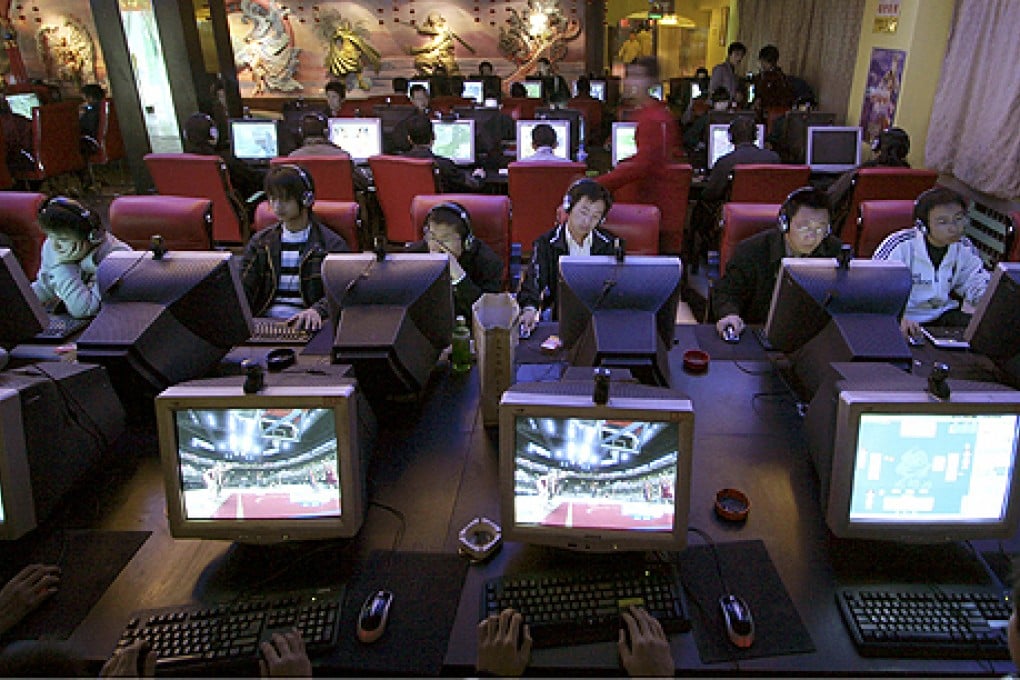 Internet users can be charged with defamation if their online postings containing rumours are visited by 5,000 users or reposted more than 500 times. Photo: Reuters