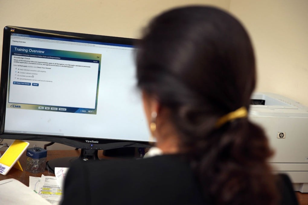 Peking and Tsinghua universities will offer six courses over the internet through the US-based EdX provider starting next week. Photo: AFP