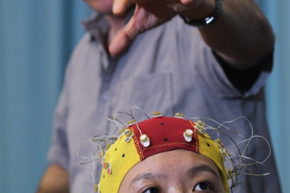 Scientists strive to perfect the brain-computer link. Photo: SMP