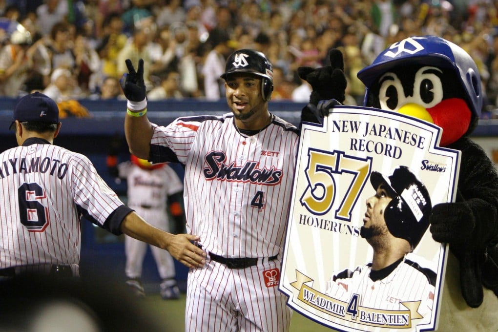 Yakult Swallows outfielder Wladimir Balentien celebrates his record 57th home run of the season last Sunday. Photo: AFP