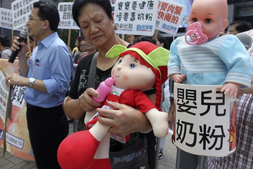 Members of New Territories Association of Societies (NTAS) protest over food safety concerns in baby formula, at Central Government Offices, Admiralty. Photo: Dickson Lee
