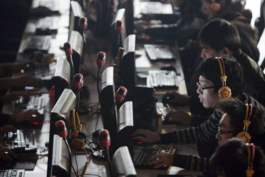 The biggest ever cyberattack on Chinese domain servers last month was carried out by a lone hacker, according to a government official responsible for internet security. Photo: AP