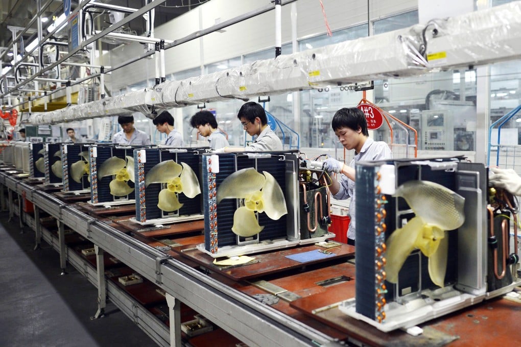 Gree Electric Appliances is the second home appliance firm to respond to the government's call for private lenders to be set up to serve smaller businesses. Photo: EPA