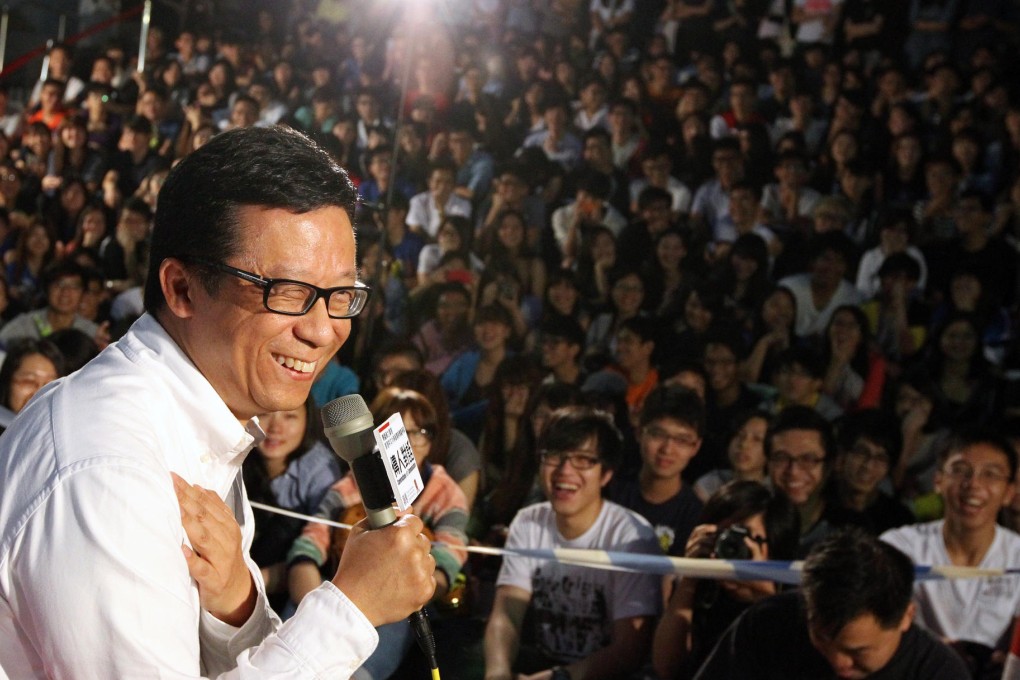 Ricky Wong wins friends at the Chinese University of Hong Kong yesterday. Photo: Felix Wong