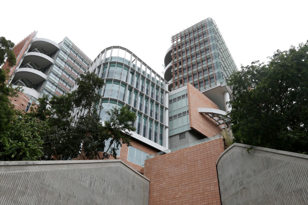 Mainland girl who quit HKU course praised for 'chasing dream'