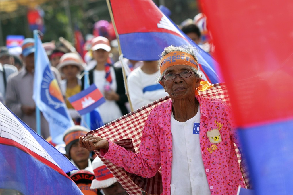 Thousands of supporters of the Cambodia National Rescue Party demonstrated against election results. Photo: Reuters