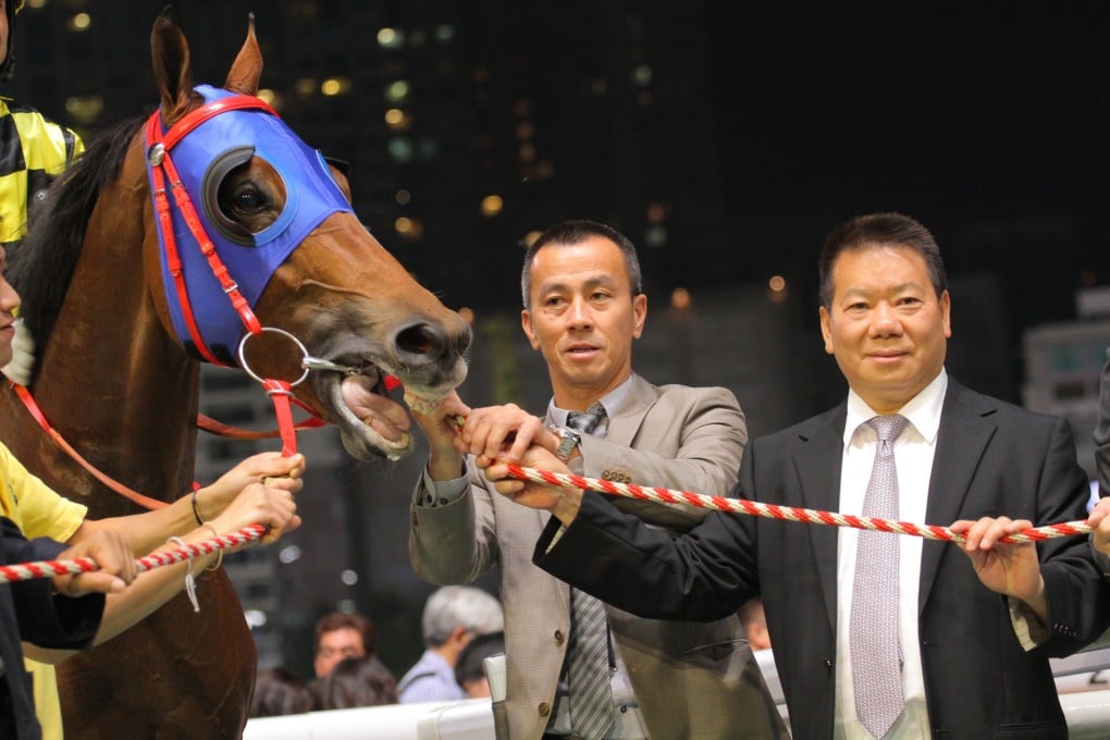 Manfred Man celebrates after Tai Sing Yeh returns to winning form at Happy Valley on Wednesday night. Photo: Kenneth Chan