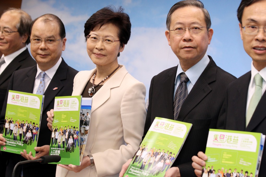 Eddie Ng hak-kim, Matthew Cheung Kin-chung, Carrie lam, Lai Tung-kwok and Patrick Nip attend a press conference to launch the Public Engagement Exercise on Population Policy. Photo: Dickson Lee