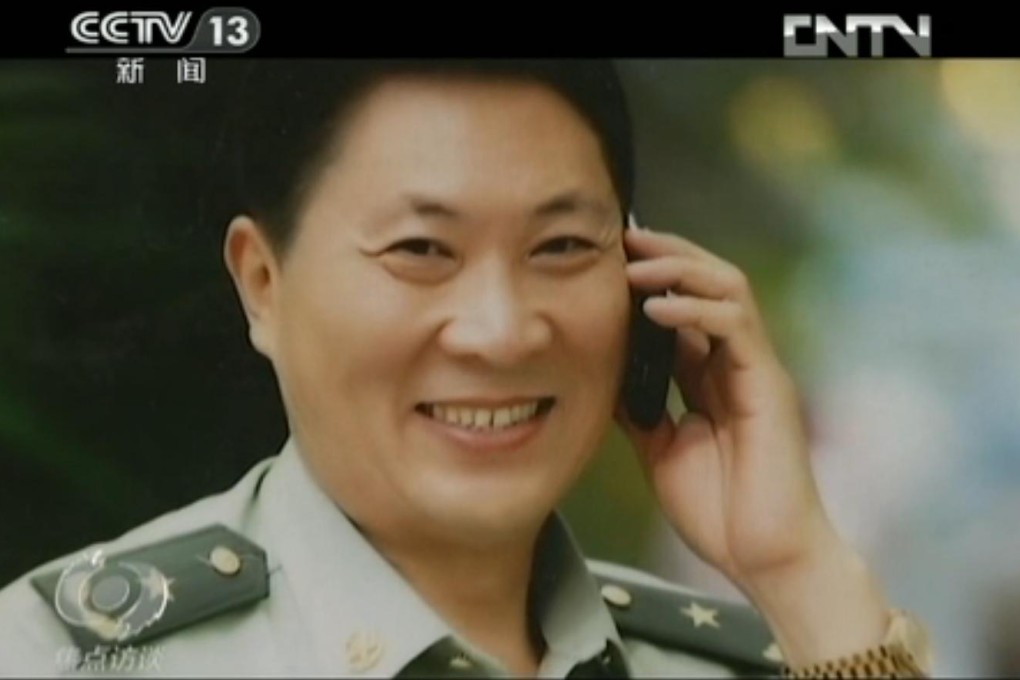 Screen grab of CCTV shows photo of Dong Xianwei who defrauded 3.8 million yuan by posing as a PLA major general. Photo: CCTV screen grab.