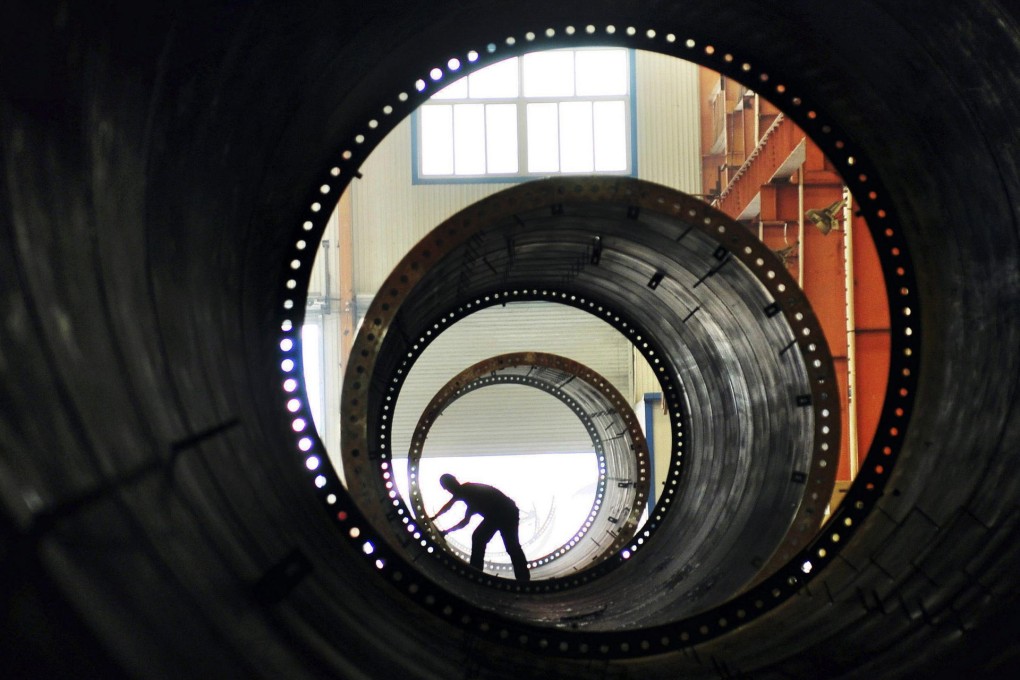The official PMI is geared towards big firms. Photo: Reuters