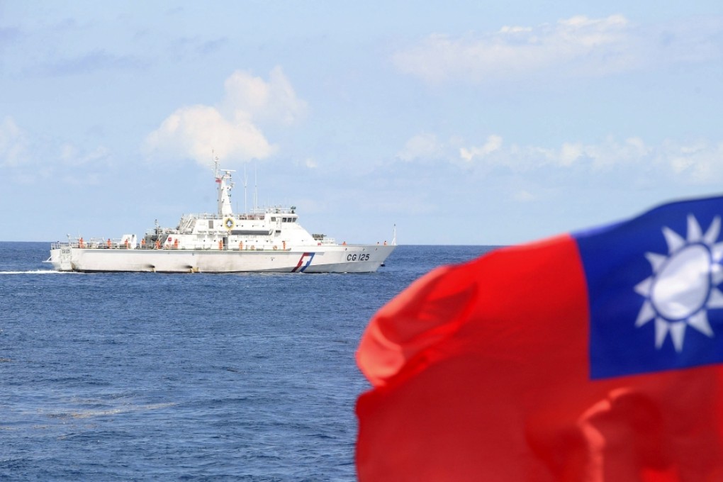 Taiwan coast guard near disputed islands called Diaoyus in east China Sea. Photo: Reuters