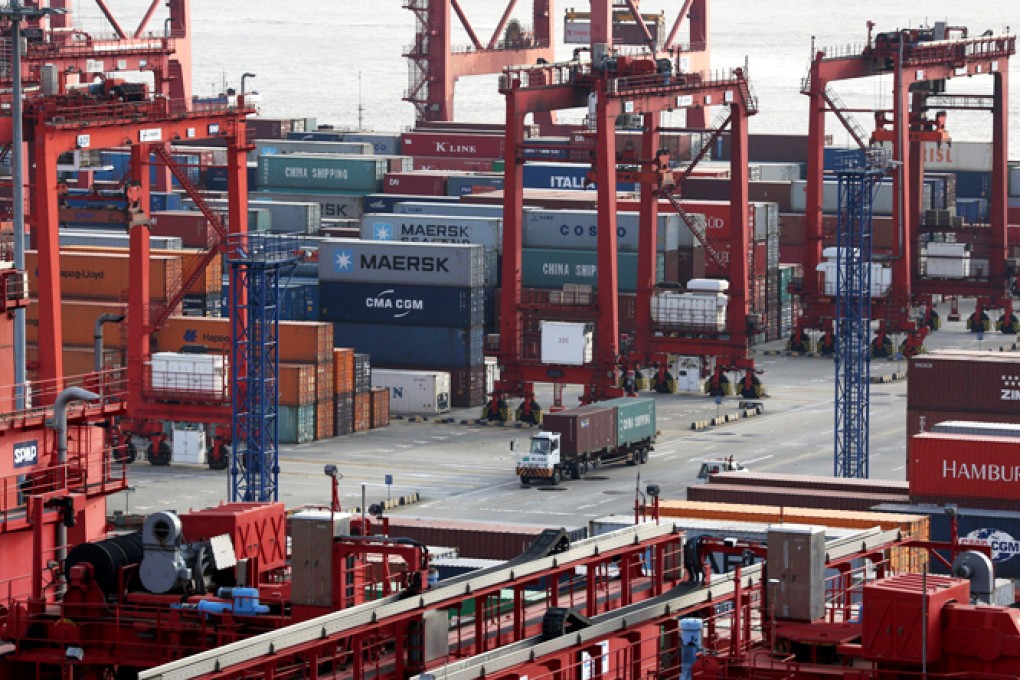 Research shows mainland exports have been "losing steam, or even losing some ground", in the EU and the US. Photo: Bloomberg