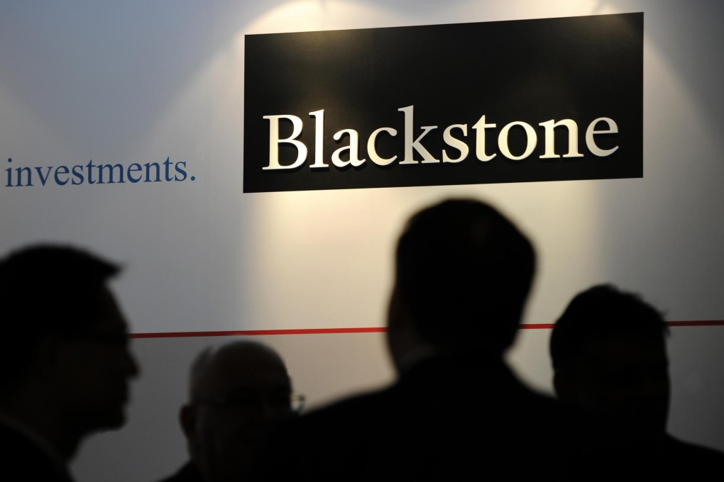 Blackstone buys 40 pc of mall owner SCP